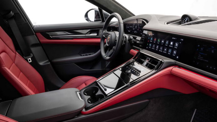 Porsche Panamera interior
