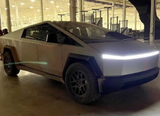 Не тільки штраф: Tesla заборонила власникам Cybertruck продавати його Tesla Cybertruck