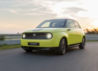Honda припиняє випуск дуже незвичайного автомобіля Honda e