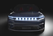 Абсолютно новий кросовер Jeep Wagoneer S готується до прем’єри: подробиці Jeep Wagoneer S