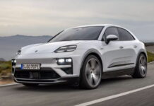 Новітній кросовер Porsche їде в Україну: названо ціни Porsche Macan 2024