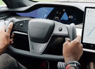 В автошколах заборонили електромобілі Tesla: названо причину Tesla steering