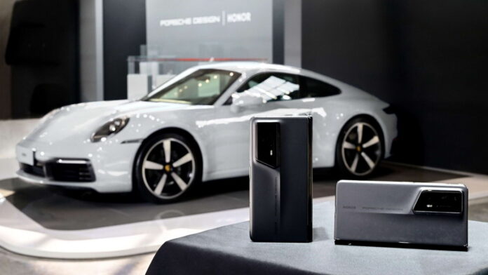 Honor Magic V2 RSR Porsche Design Honor Magic V2 RSR Porsche Design