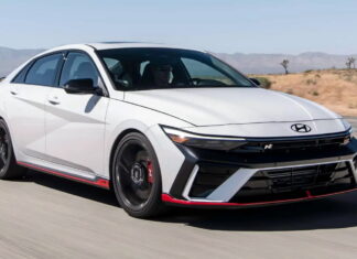 276 конячок: найпотужніша Hyundai Elantra отримала ціну Hyundai Elantra N 2024