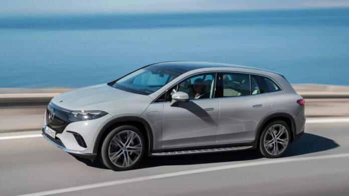 Mercedes-Benz EQS SUV 1 Mercedes-Benz EQS SUV