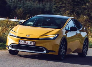 Стартують продажі нового Toyota Prius: подробиці та ціни New Toyota Prius
