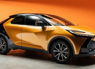 В Україні стартували продажі нової Toyota C-HR: комплектації та ціни Toyota C-HR
