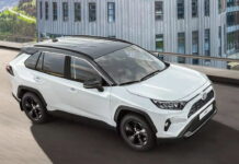 Не електромобіль: Toyota готує новий RAV4 Toyota RAV4 Style