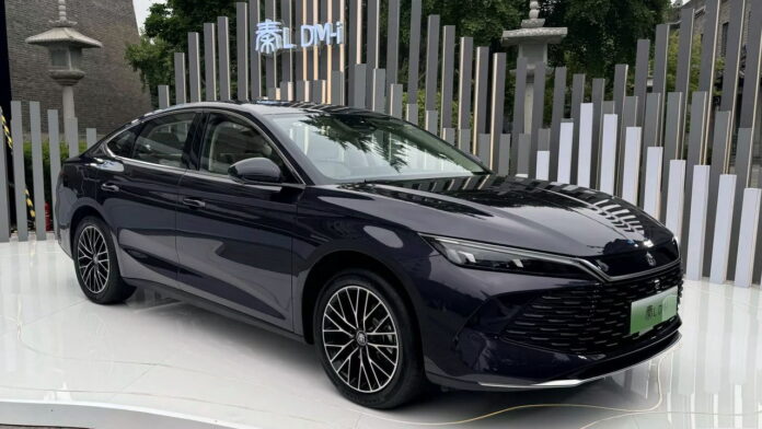 BYD Qin L DM-i BYD Qin L DM-i