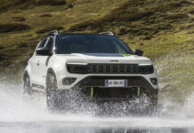 Jeep розсекретив повнопривідний кросовер Avenger: цікаві подробиці Jeep Avenger 4xe
