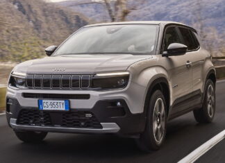 Найдешевший кросовер Jeep прямує в Україну: подробиці та ціни Jeep Avenger
