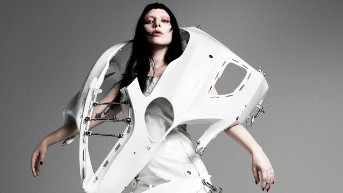 Lady Gaga Mercedes Bumper Lady Gaga Mercedes Bumper