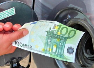 В Україні у декілька разів підвищать податки на пальне: названо суми Податок на пальне
