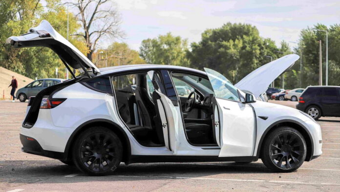 Tesla Model Y Tesla Model Y