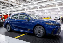 Стартувало виробництво нової Toyota Camry 2024: відома ціна Toyota Camry