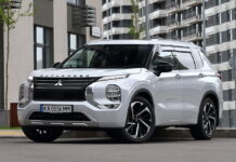 Справжній діамант: новий Mitsubishi Outlander та всі його принади Mitsubishi Outlander