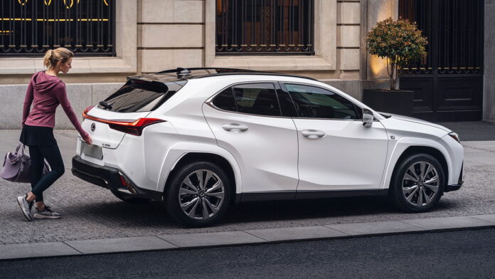 Lexus UX
