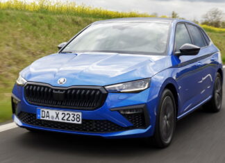 Найдешевший автомобіль Skoda вже в Україні: подробиці та ціни Skoda Scala