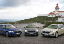 Абсолютно нова Skoda Superb їде в Україну: подробиці та початок продажів Skoda Superb