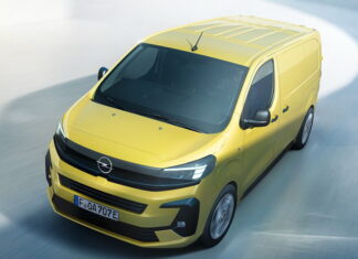 Новий Opel Vivaro вже прямує в Україну: оголошено версії та ціни Opel Vivaro