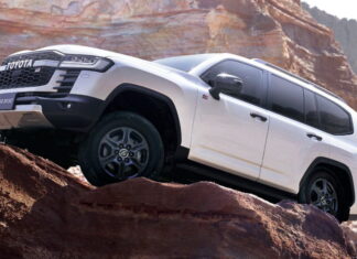 Toyota Land Cruiser 300