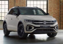 Tesla Model Y вдвічі втратила у продажах. Лідером авторинку став кросовер з ДВЗ VW T-Roc