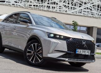 Лімузин для водія: дивуємося неординарному DS 7 E-TENSE DS 7 E-TENSE