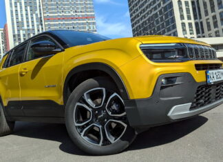 Малюк з великими амбіціями: дивні речі від Jeep Avenger Jeep Avenger