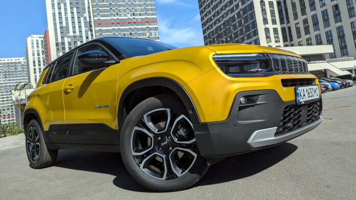 1 Jeep Avenger