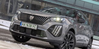 Peugeot е-2008