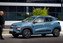 Renault майже вдвічі знизила ціну на свій найдоступніший електрокар Dacia Spring