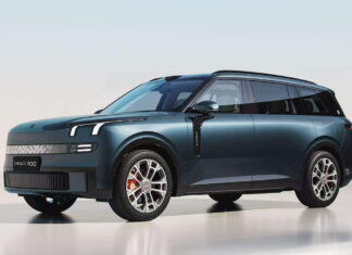 Lynk & Co 900