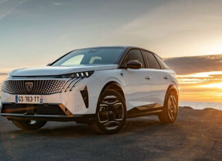 В Україні стартують продажі нового Peugeot 3008: комплектації та ціни New Peugeot 3008