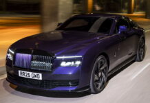 Представлено найпотужніший та найшвидший Rolls-Royce в історії: відома ціна Rolls-Royce Black Badge Spectre