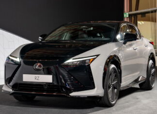408 кінських сил: Lexus представив новий кросовер 2025 Lexus RZ F Sport