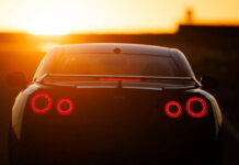 18 років слави: Nissan попрощався із культовим спорткаром 2025 Nissan GT-R
