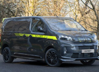 Фургон Peugeot Expert отримав заряджену версію: оголошено ціни PEUGEOT EXPERT SPORT