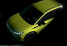 Skoda виводить на ринок новий “заряджений” кросовер. Перші зображення Skoda Elroq RS