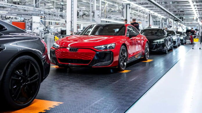 Audi e-tron-assembly