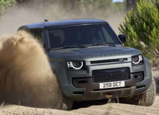 В Україні стартують продажі нового позашляховика від Land Rover: оголошено ціни New Defender OCTA