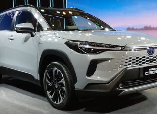 Якою буде нова Toyota Corolla Cross: що наразі відомо Toyota Corolla Cross