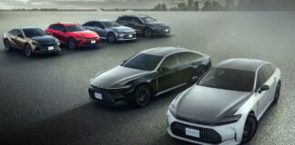 Toyota Crown Sedan 70th Anniversary Edition