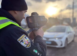 Встановлено рекорд швидкості авто у Києві: як відреагувала поліція Камера контрою швидкості