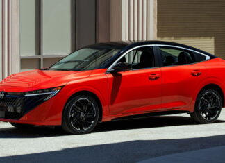Nissan представив головного конкурента Toyota Corolla New Nissan Sentra