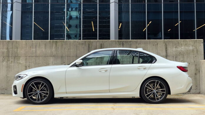 BMW 330i BMW 330i