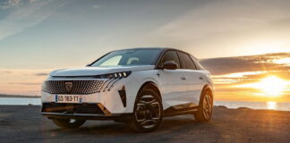 New Peugeot e-3008