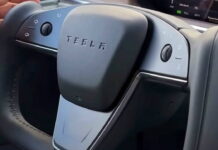 Tesla зрештою погодилася виправити свою помилку. Але за додаткову плату Tesla turn signal
