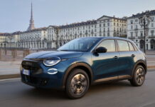 Бензин та механіка: Fiat запускає у продаж свій найдешевший кросовер Fiat 600 Petrol