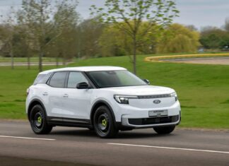 Європейський кросовер Ford Explorer перетворили на фургон: відома ціна Ford Explorer Van EV