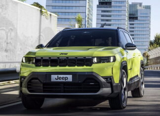 В Україну приїхав новий Jeep Compass: оголошено ціни та комплектації Jeep Compass